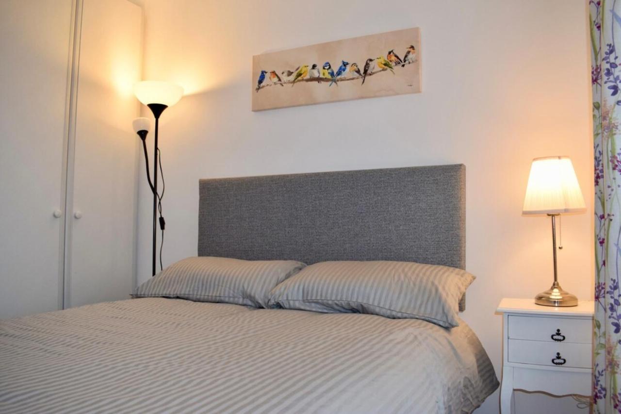 2 Bedroom Apartment Near Historical Christchurch Dublin Exterior foto