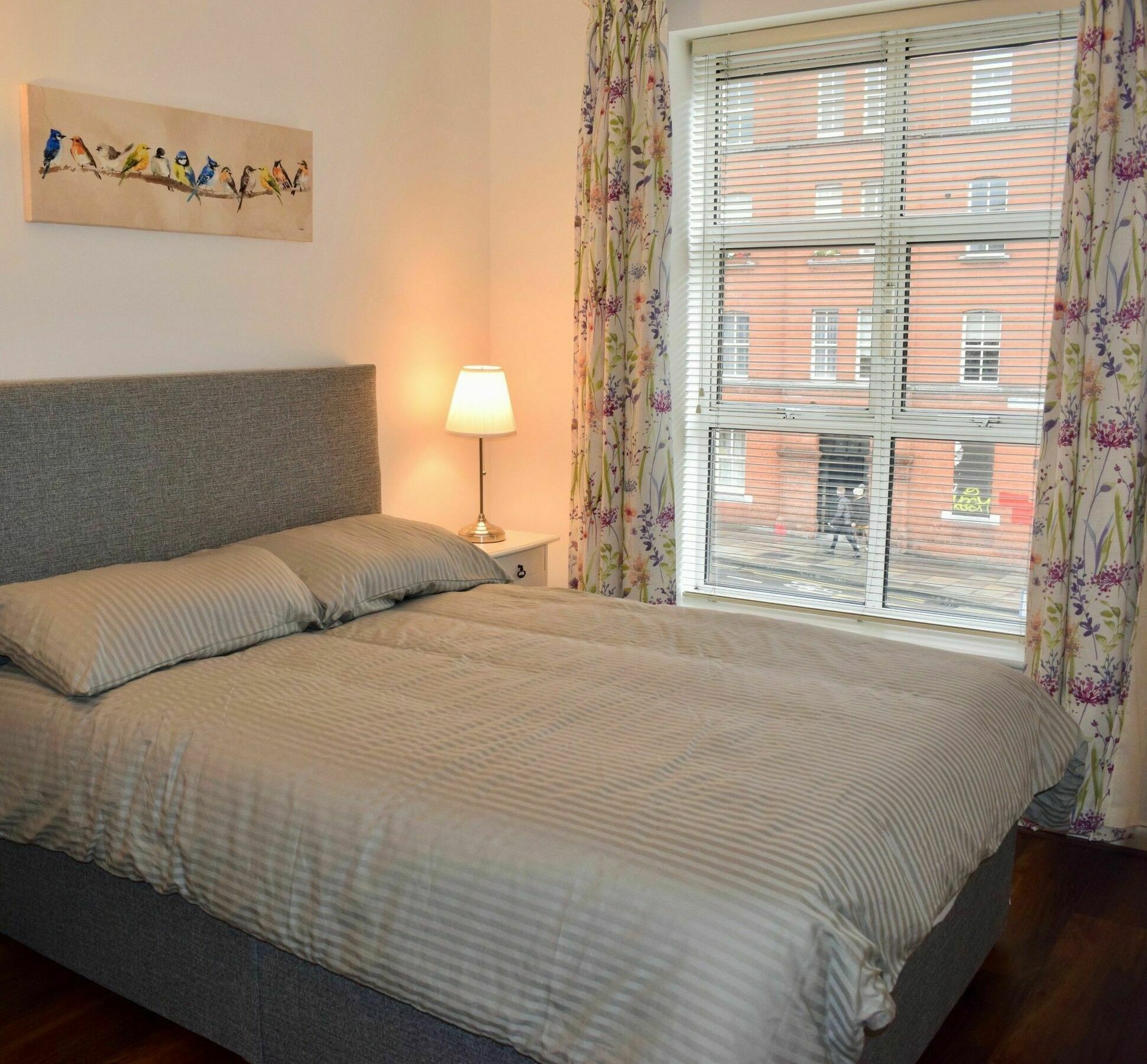2 Bedroom Apartment Near Historical Christchurch Dublin Exterior foto